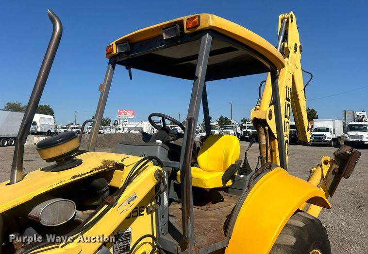 image for item EG1108 2000 New Holland 555E backhoe