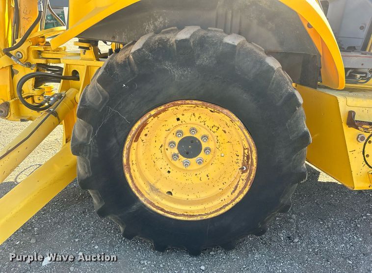 image for item EG1108 2000 New Holland 555E backhoe