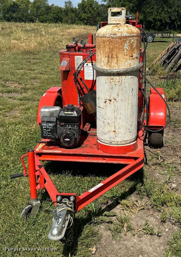 image for item EG6675 2011 Crafco EZ Pour  melter applicator