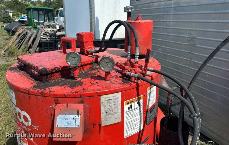 image for item EG6675 2011 Crafco EZ Pour  melter applicator