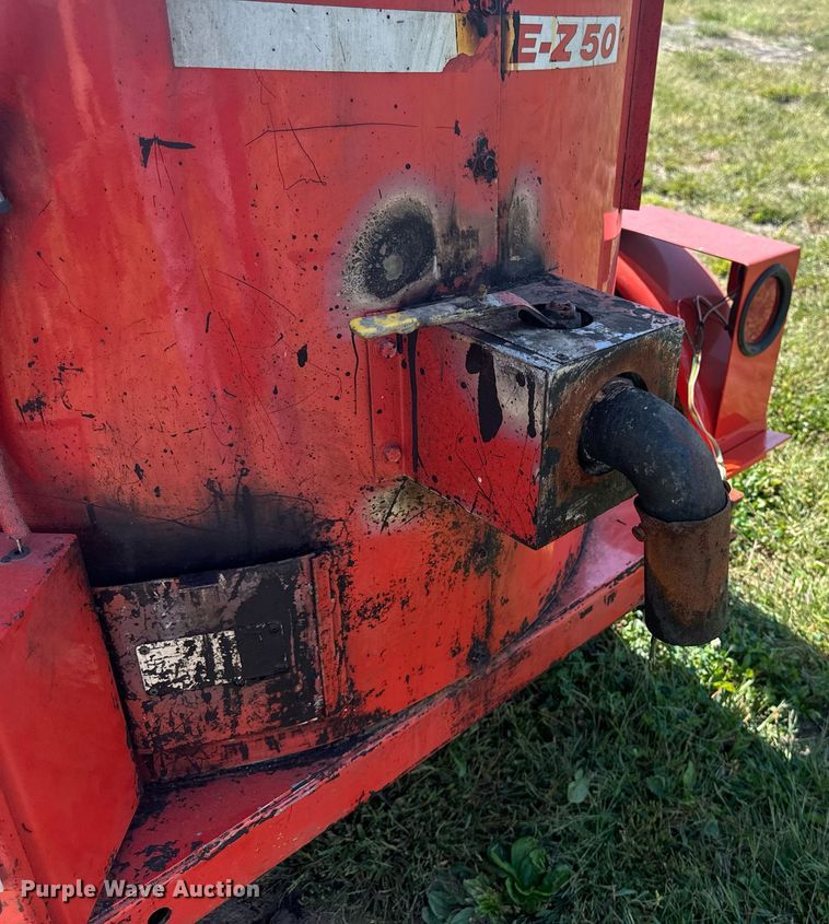 image for item EG6675 2011 Crafco EZ Pour  melter applicator