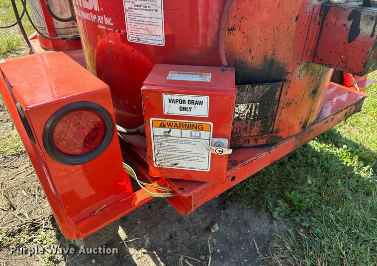 image for item EG6675 2011 Crafco EZ Pour  melter applicator