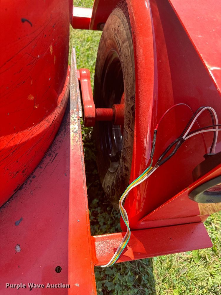 image for item EG6675 2011 Crafco EZ Pour  melter applicator