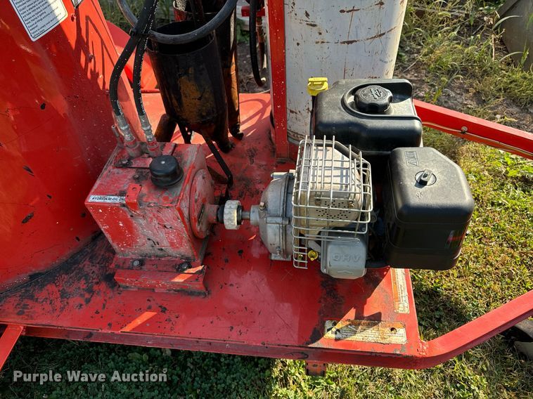 image for item EG6675 2011 Crafco EZ Pour  melter applicator