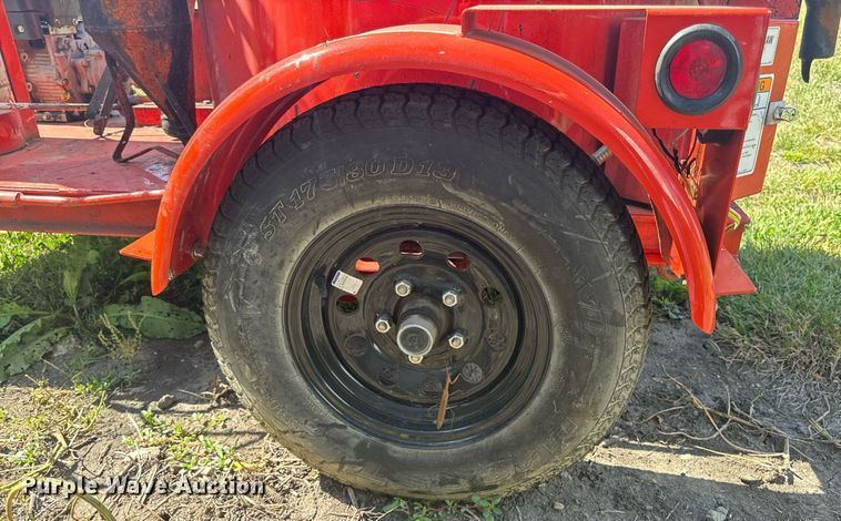 image for item EG6675 2011 Crafco EZ Pour  melter applicator