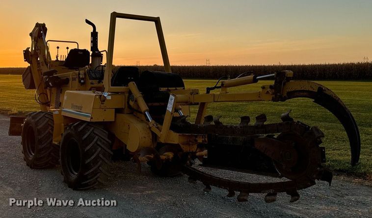 image for item EG6756 2000 Vermeer  V6500 trencher