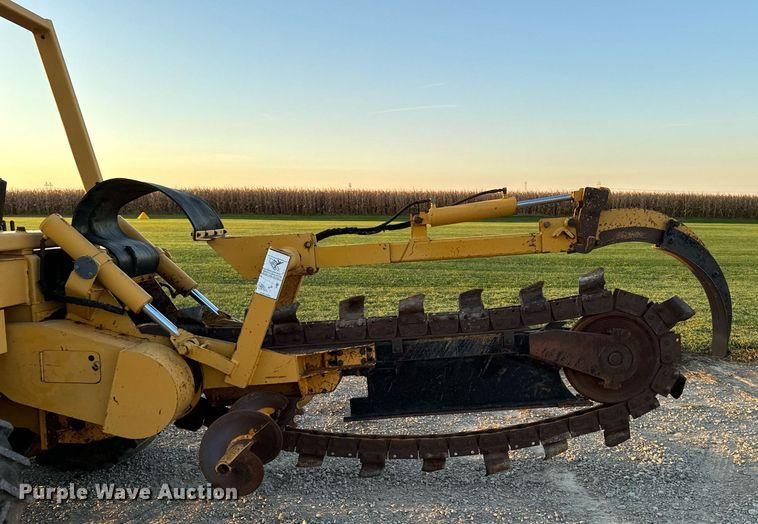 image for item EG6756 2000 Vermeer  V6500 trencher