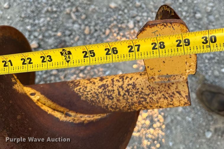 image for item EG6756 2000 Vermeer  V6500 trencher