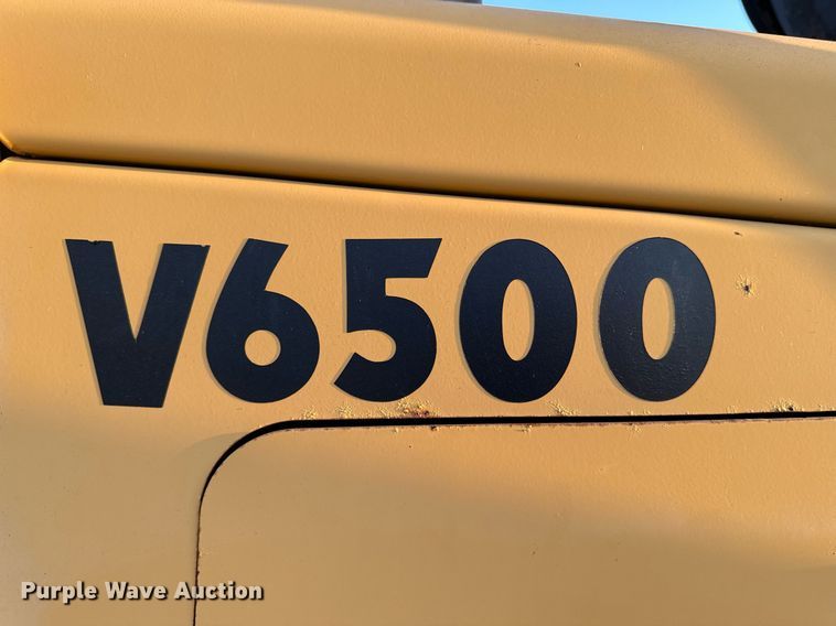 image for item EG6756 2000 Vermeer  V6500 trencher