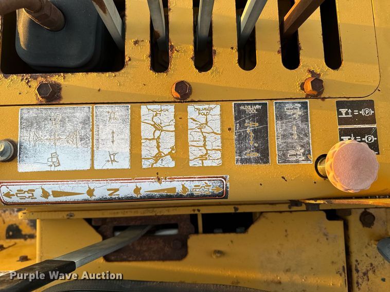 image for item EG6756 2000 Vermeer  V6500 trencher