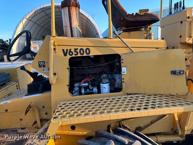 image for item EG6756 2000 Vermeer  V6500 trencher