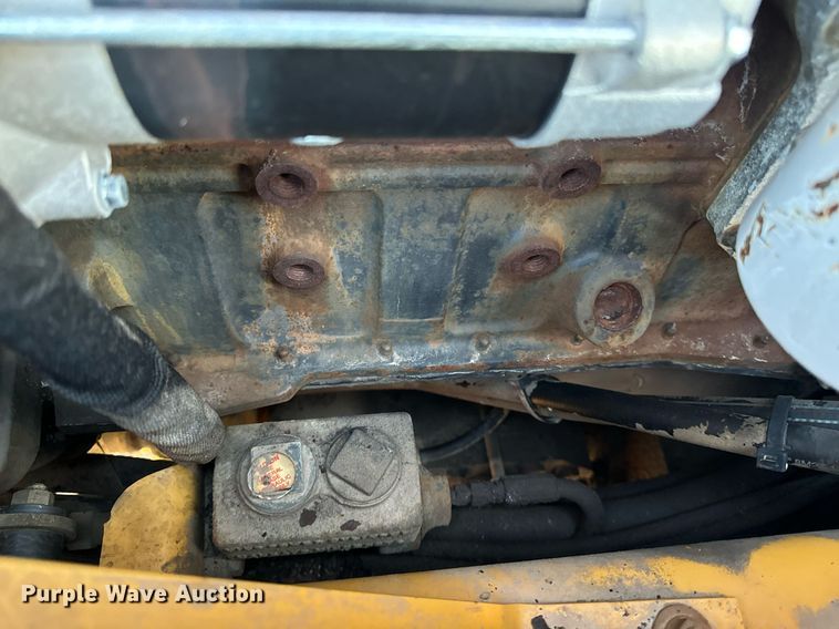 image for item EG6756 2000 Vermeer  V6500 trencher