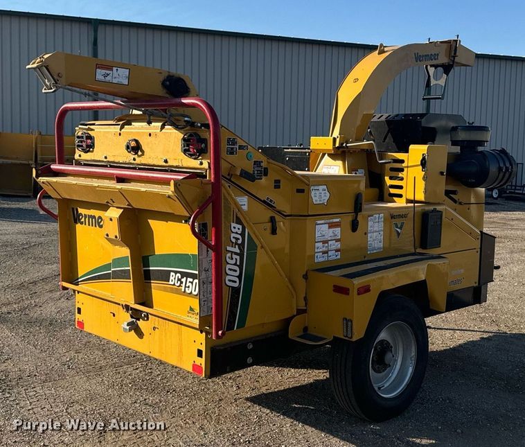 image for item EG6757 2020 Vermeer  BC1500 wood chipper