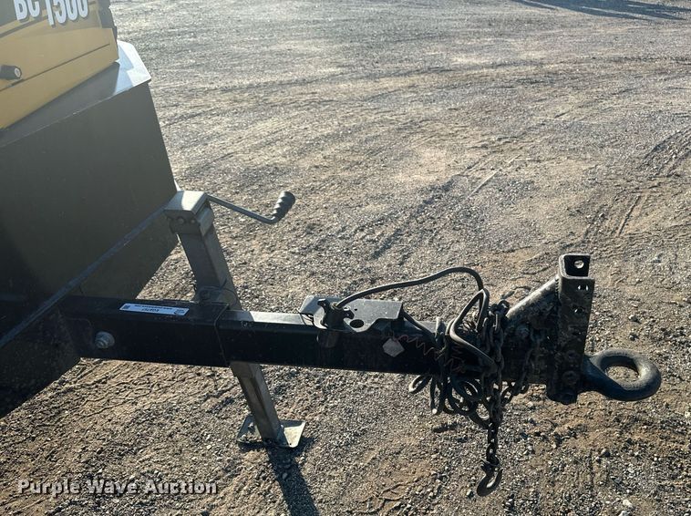 image for item EG6757 2020 Vermeer  BC1500 wood chipper