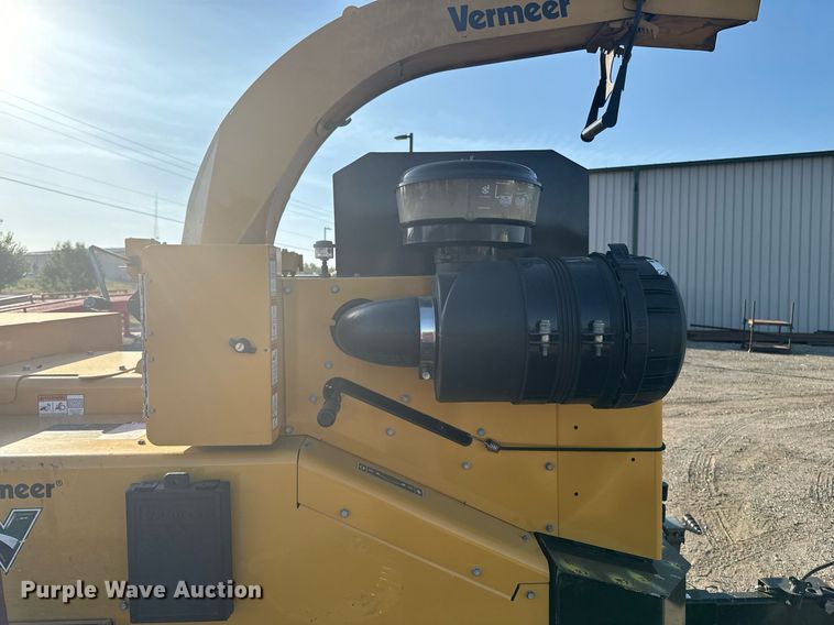image for item EG6757 2020 Vermeer  BC1500 wood chipper