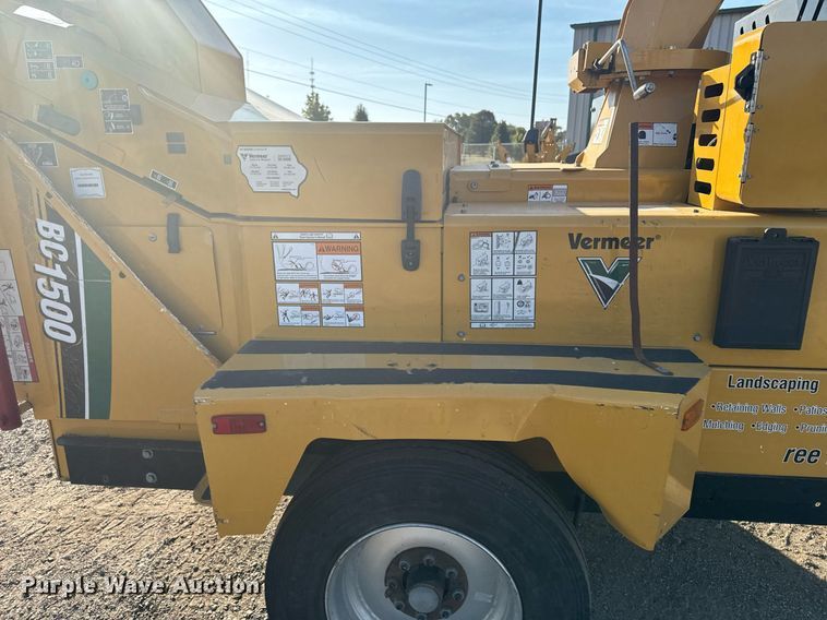 image for item EG6757 2020 Vermeer  BC1500 wood chipper