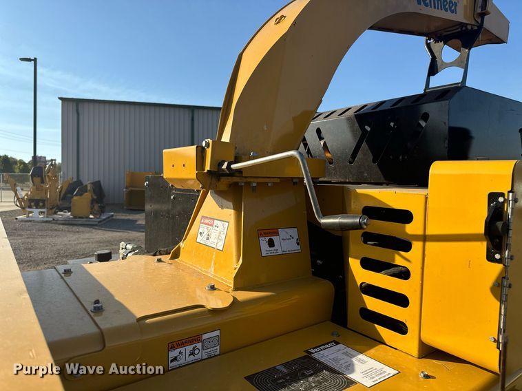 image for item EG6757 2020 Vermeer  BC1500 wood chipper