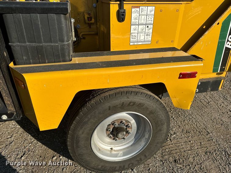 image for item EG6757 2020 Vermeer  BC1500 wood chipper