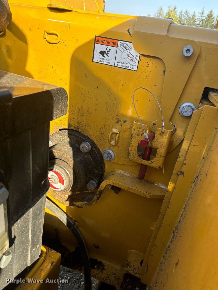 image for item EG6757 2020 Vermeer  BC1500 wood chipper