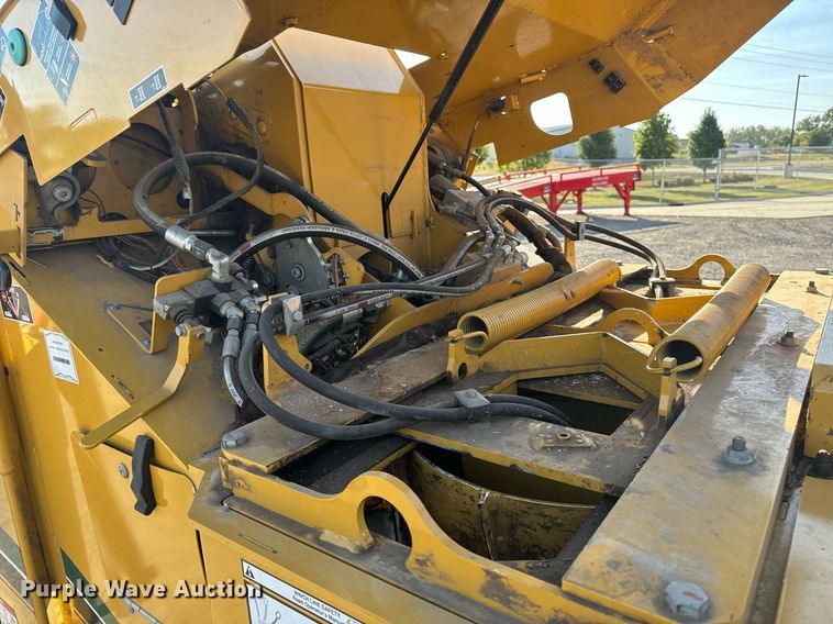 image for item EG6757 2020 Vermeer  BC1500 wood chipper