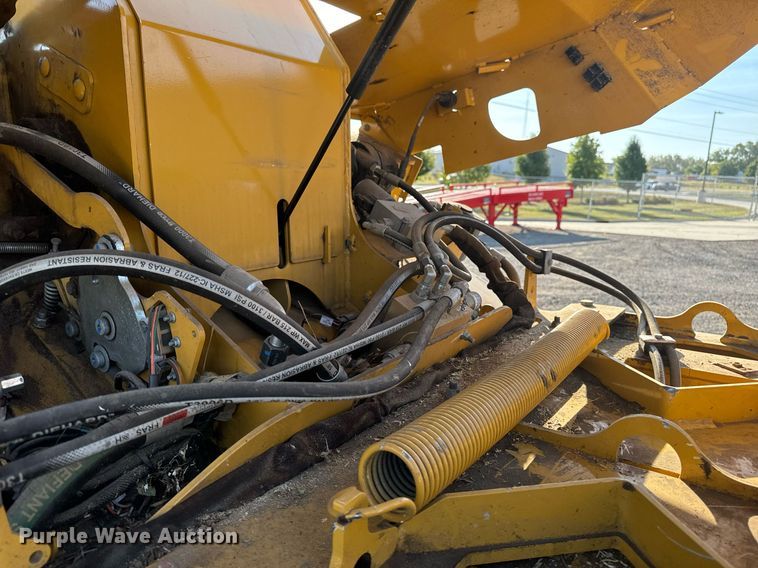 image for item EG6757 2020 Vermeer  BC1500 wood chipper