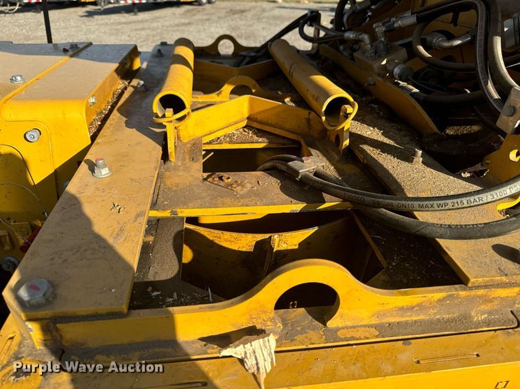 image for item EG6757 2020 Vermeer  BC1500 wood chipper