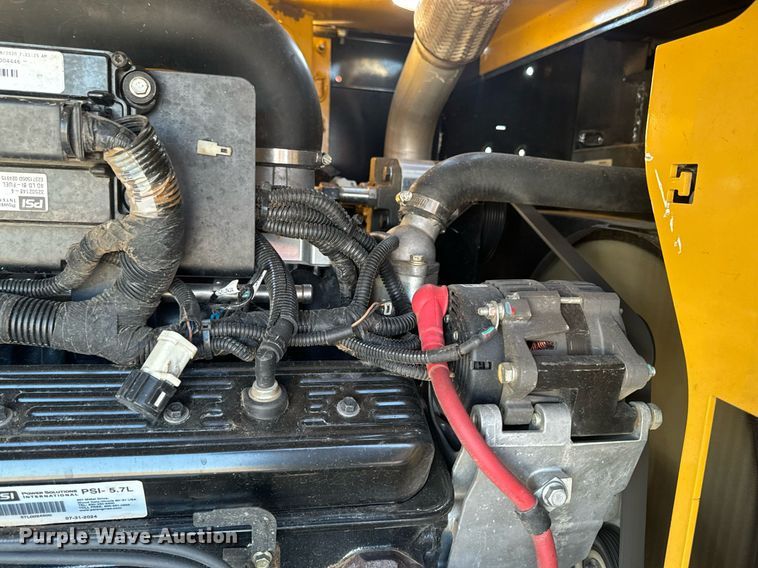 image for item EG6757 2020 Vermeer  BC1500 wood chipper