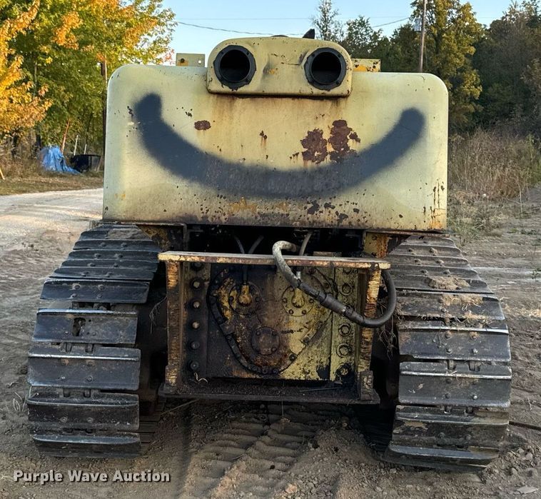 image for item EG6784 Case 1000 Terratrac Crawler dozer