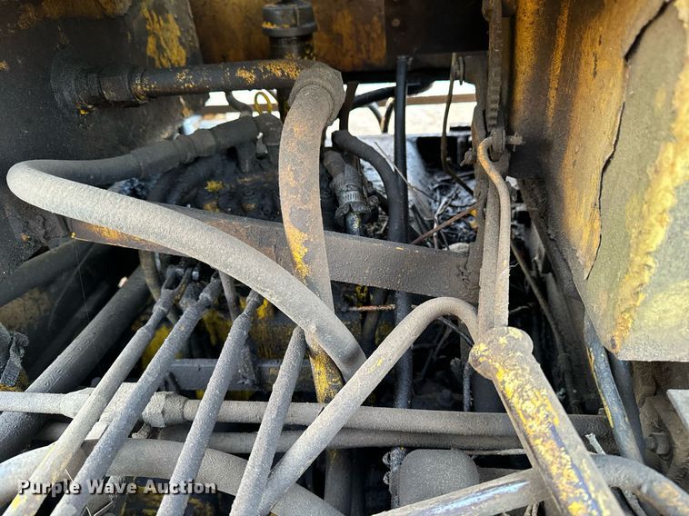image for item EG6784 Case 1000 Terratrac Crawler dozer