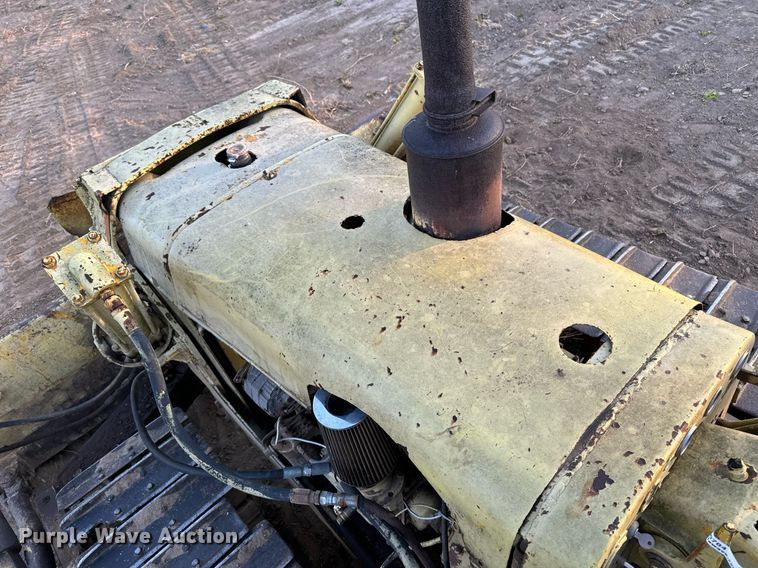 image for item EG6784 Case 1000 Terratrac Crawler dozer