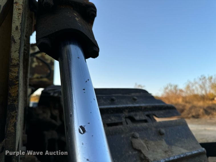 image for item EG6784 Case 1000 Terratrac Crawler dozer