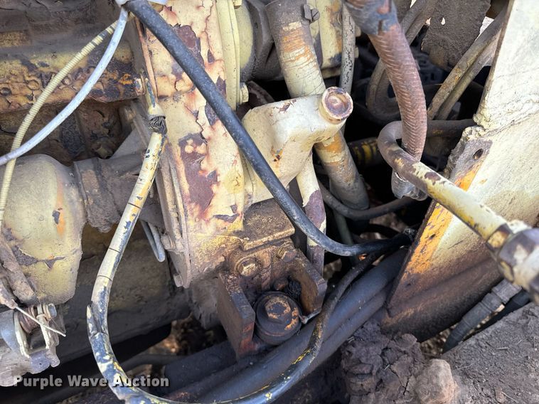 image for item EG6784 Case 1000 Terratrac Crawler dozer