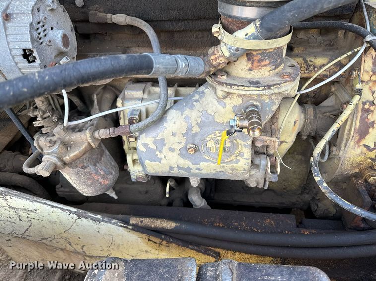 image for item EG6784 Case 1000 Terratrac Crawler dozer