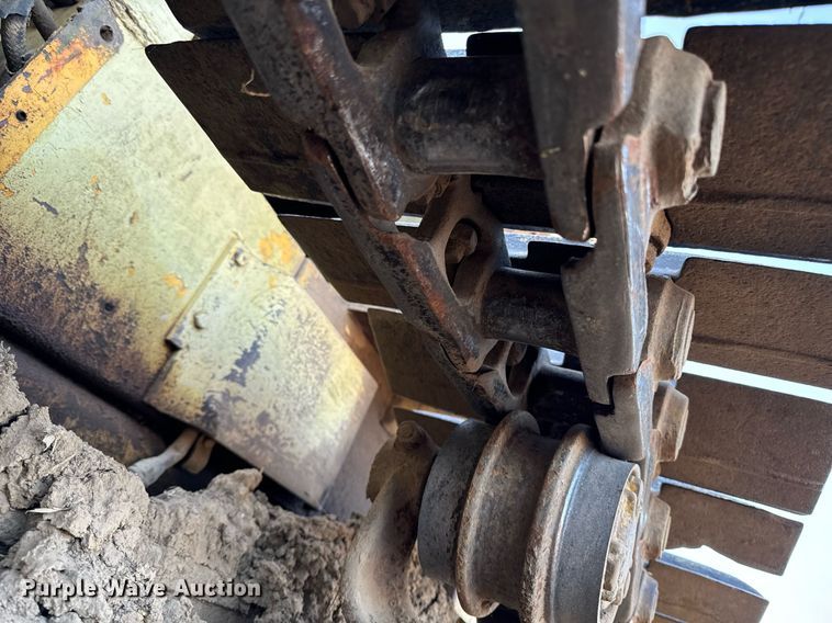 image for item EG6784 Case 1000 Terratrac Crawler dozer