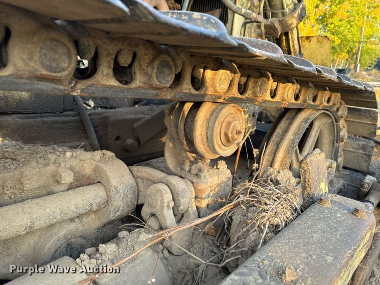 image for item EG6784 Case 1000 Terratrac Crawler dozer
