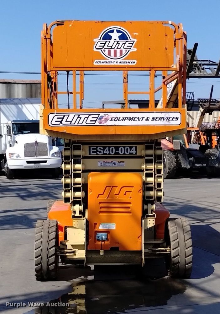 image for item EG9890 2010 JLG 4069LE scissor lift