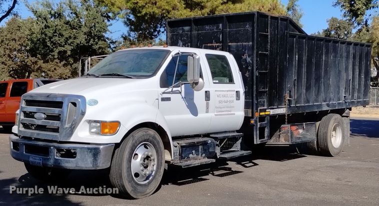 image for item EG9894 2008 Ford F650 Super Duty XL Crew Cab dump truck