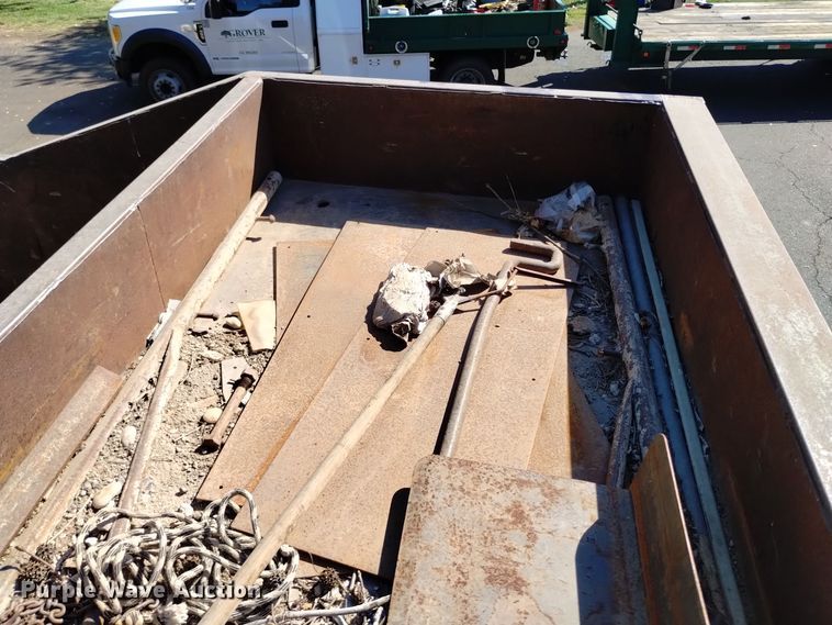 image for item EG9894 2008 Ford F650 Super Duty XL Crew Cab dump truck