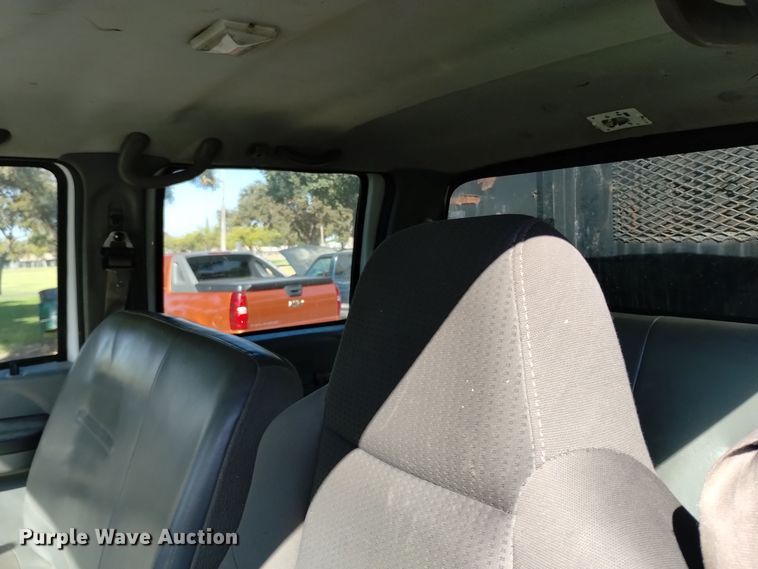 image for item EG9894 2008 Ford F650 Super Duty XL Crew Cab dump truck