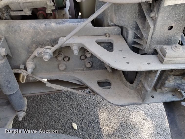 image for item EG9894 2008 Ford F650 Super Duty XL Crew Cab dump truck