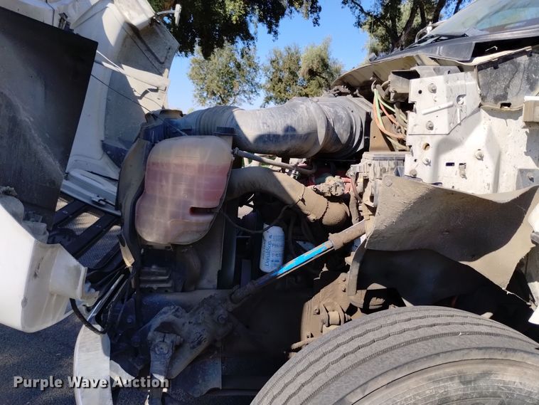 image for item EG9894 2008 Ford F650 Super Duty XL Crew Cab dump truck