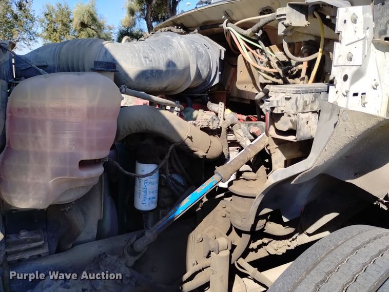 image for item EG9894 2008 Ford F650 Super Duty XL Crew Cab dump truck