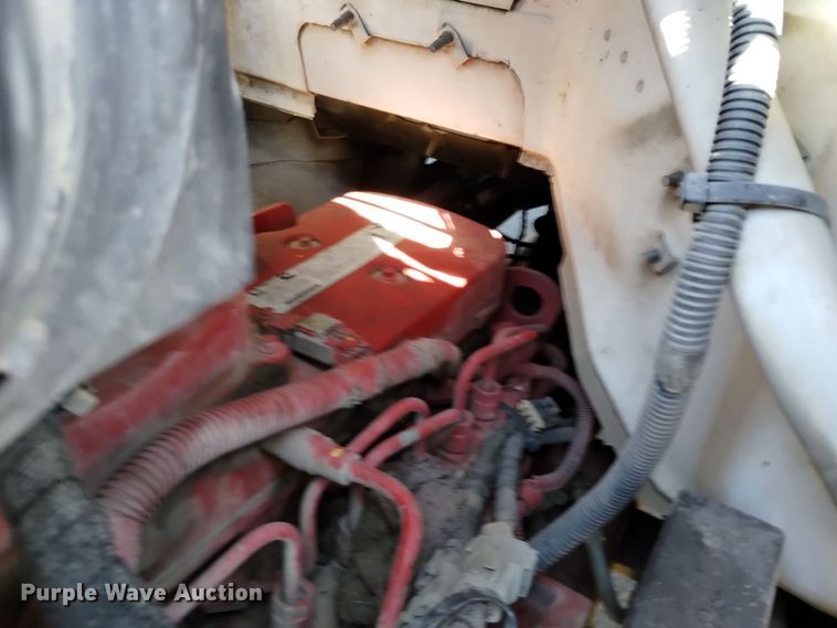 image for item EG9894 2008 Ford F650 Super Duty XL Crew Cab dump truck