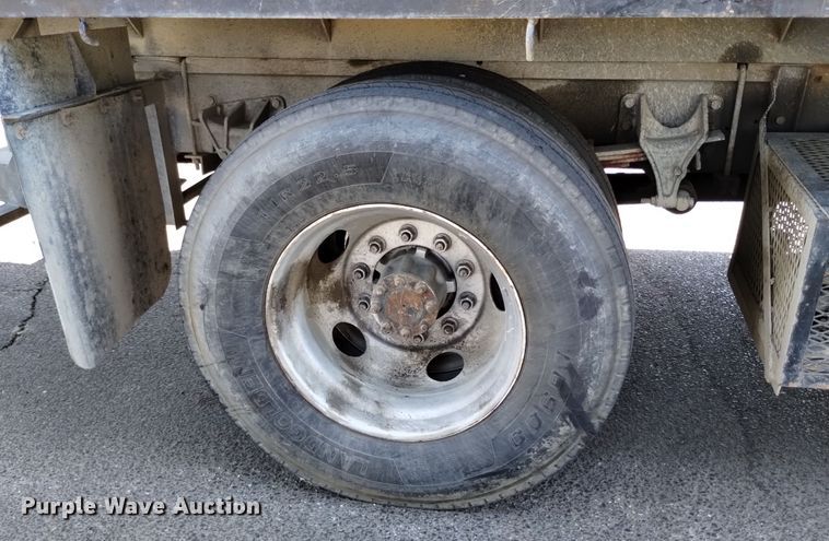 image for item EG9894 2008 Ford F650 Super Duty XL Crew Cab dump truck