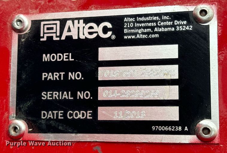 image for item EH7019 2014 International  7400 digger derrick truck