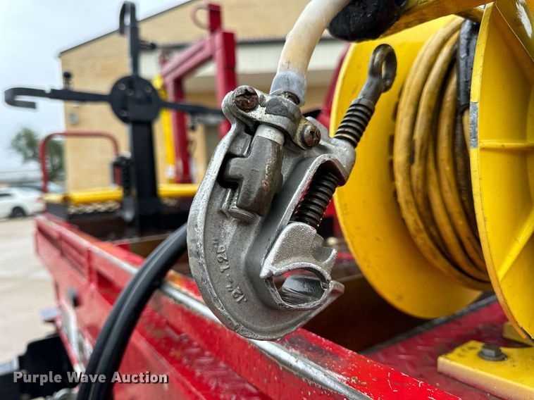 image for item EH7019 2014 International  7400 digger derrick truck