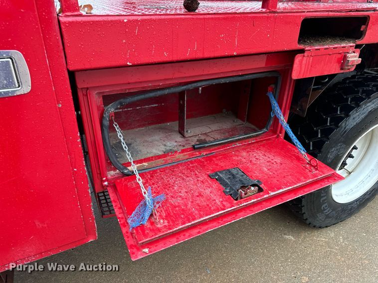 image for item EH7019 2014 International  7400 digger derrick truck