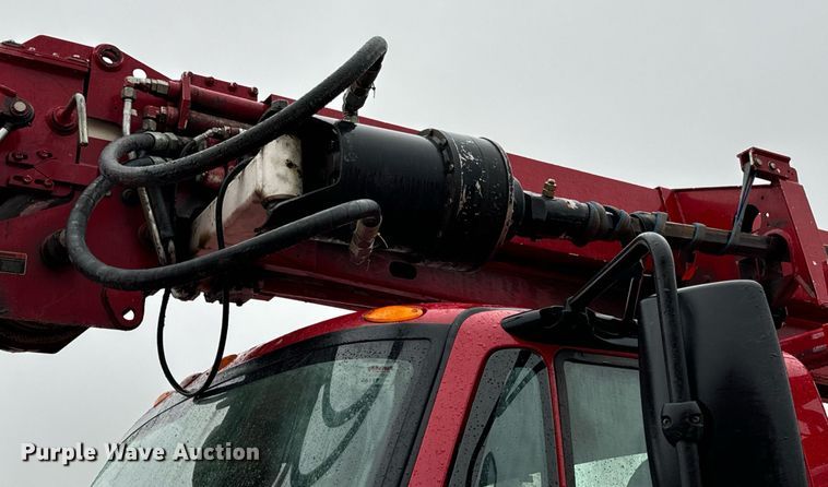 image for item EH7019 2014 International  7400 digger derrick truck