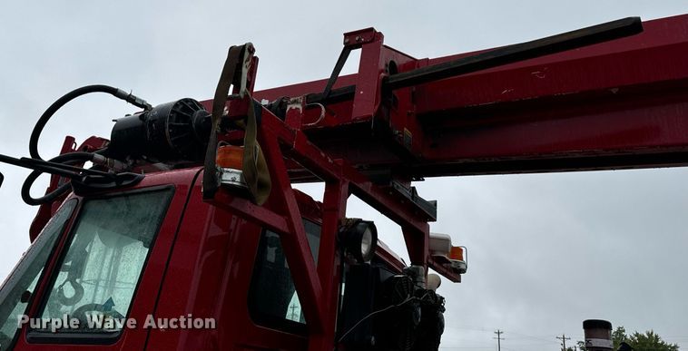 image for item EH7019 2014 International  7400 digger derrick truck