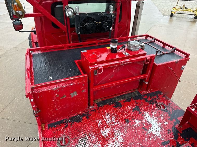 image for item EH7019 2014 International  7400 digger derrick truck